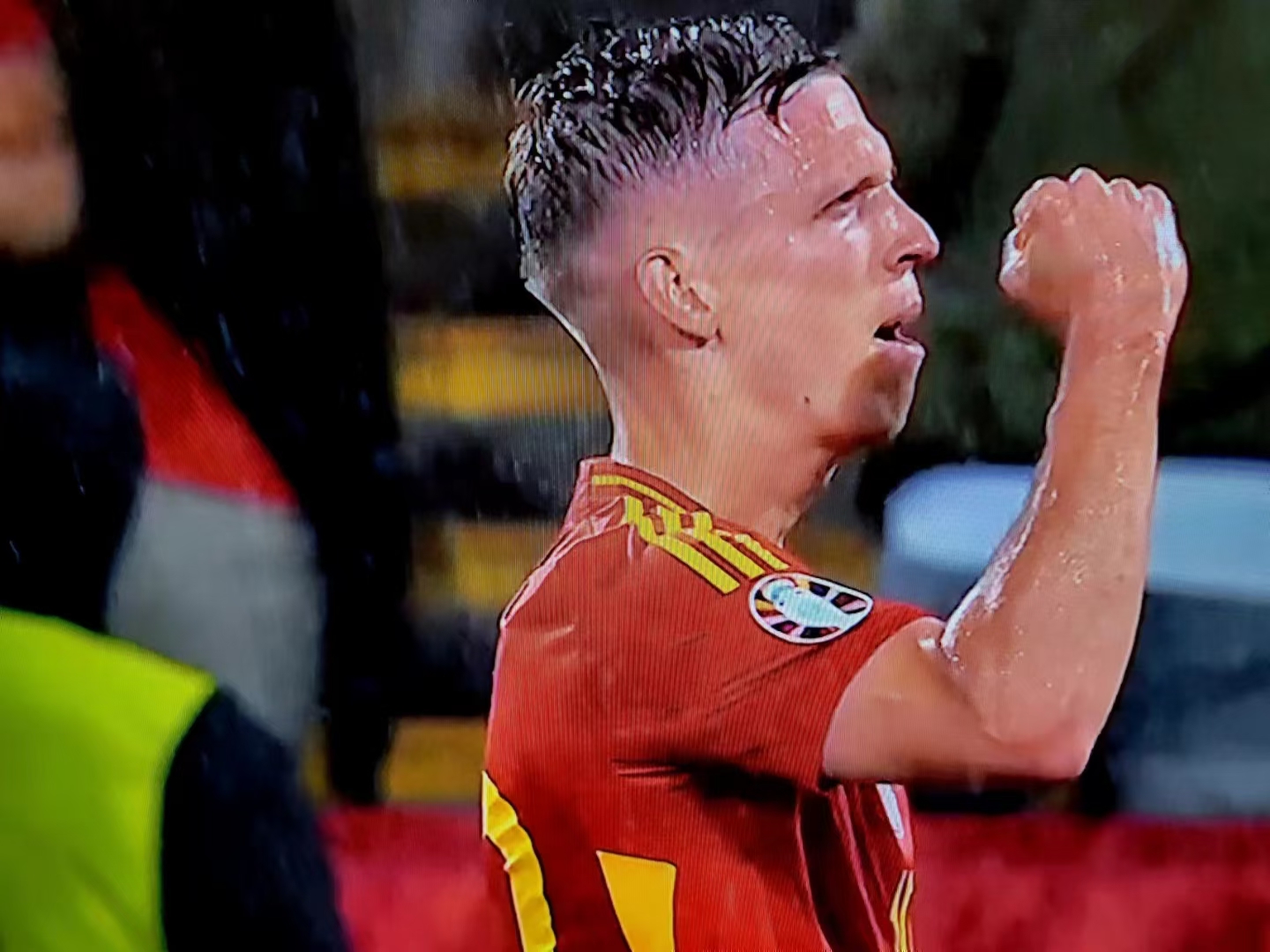 贝博体育- 梅西对西班牙进球 