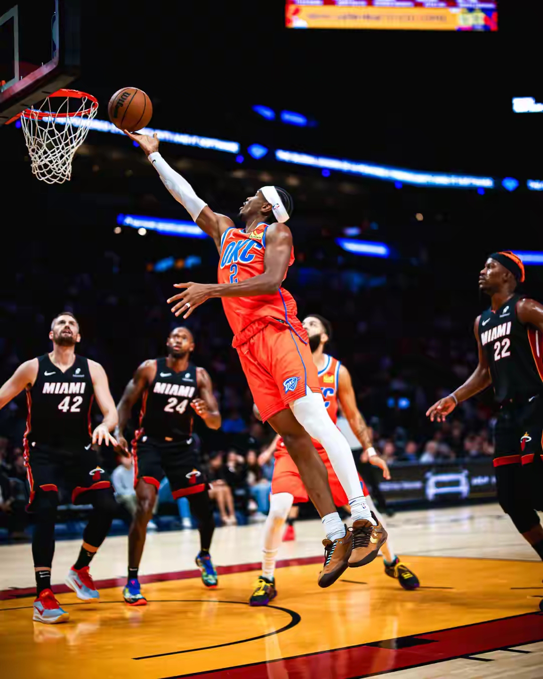 BB体育-巴特勒连续十场比赛得分超过连败，美国队挑战极限！的简单介绍