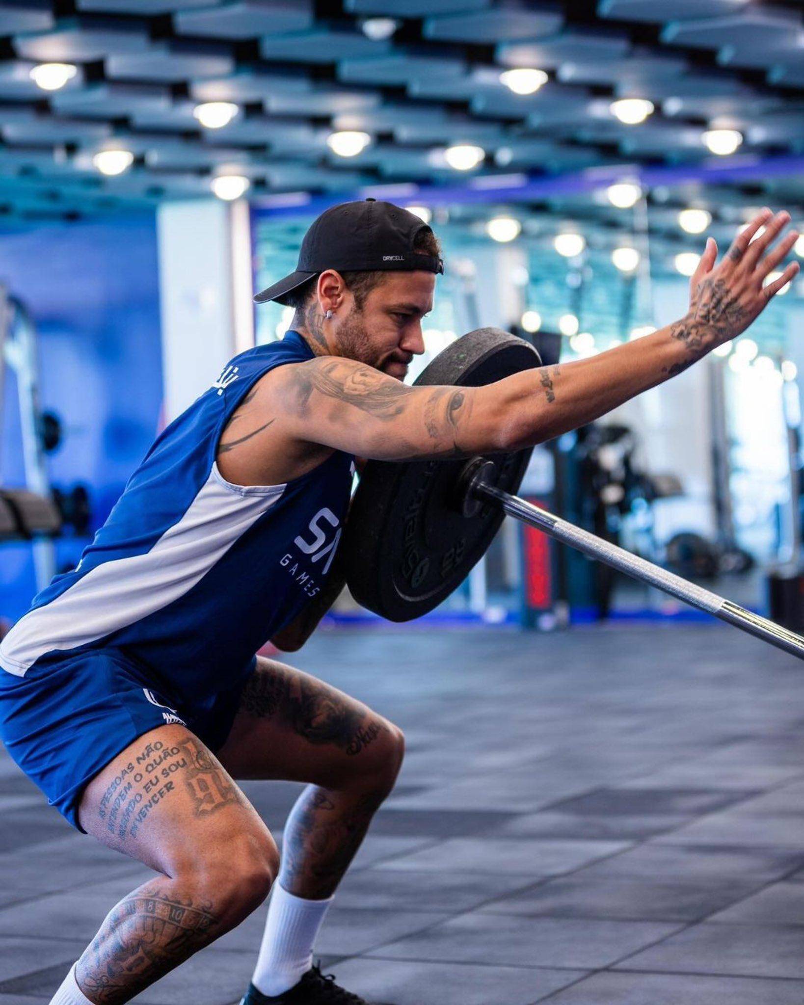 贝博体育-内马尔回归赛场，惊险取胜首场状态亮眼，TL观众沸腾！的简单介绍