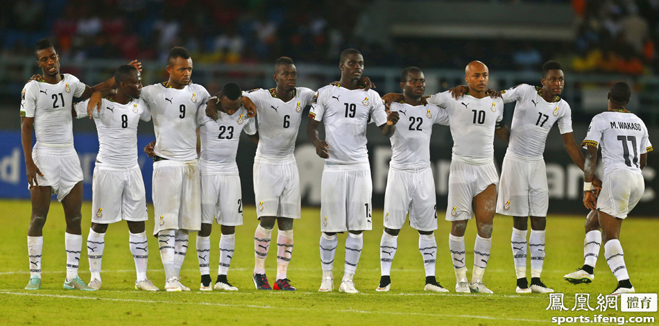 包含德罗巴在TL比赛中问鼎冠军，出色防守引发热议！的词条