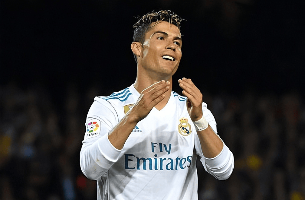 贝博体育-C罗迎来二十赛季高光表现，湖人球迷沸腾！的简单介绍